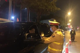 Các tổ 141 CATP Hà Nội: Xử phạt 81 lái xe vi phạm nồng độ cồn trong ngày 8/3