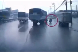 Bắt tạm giam lái xe tải nghi cố tình cán chết người