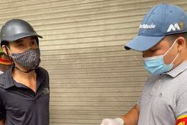 [Video] Cảnh sát 141 đấu tranh với đối tượng tàng trữ trái phép ma túy