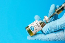 Kháng thể tăng gấp 45 lần sau 2 tuần tiêm mũi thứ ba vaccine Pfizer 