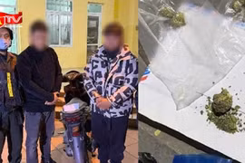 Chạy xe không biển số, lộ 7 túi cần sa khi gặp tổ 141