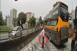 Khởi tố vụ án 2 xe khách chèn nhau trên Quốc lộ 1A