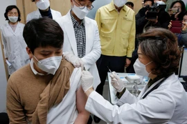 Hàn Quốc: Tiêm vaccine Covid-19 đầy đủ nhập cảnh không cần cách ly 2 tuần