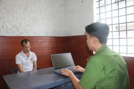 Bắt đối tượng vận chuyển 6 bánh ma túy và 6.000 viên ma túy tổng hợp