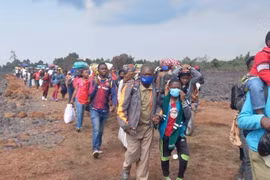 [ẢNH] 600.000 người Congo phải sơ tán vì lo sợ núi lửa tiếp tục phun trào