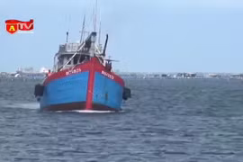 Tạm giữ tàu chở 30.000 lít dầu DO không rõ nguồn gốc