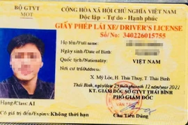 Điều tra lái xe vi phạm nồng độ cồn, sử dụng giấy phép lái xe nghi là giả
