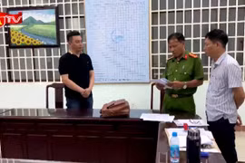 Bắt giữ khẩn cấp đối tượng lừa chạy án để chiếm đoạt tài sản