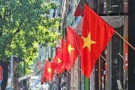 Làm việc vào ngày nghỉ lễ Quốc khánh, người lao động được trả lương như thế nào?