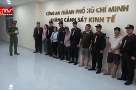 Triệt phá đường dây buôn lậu quy mô lớn, bắt giữ 5 bị can