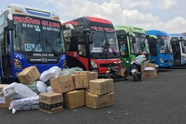 Từ 1/9, gửi hàng trên xe khách phải cung cấp thông tin cho lái xe