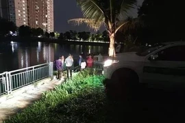 Điều tra nguyên nhân nam thanh niên ngã xuống hồ tử vong ở khu đô thị Thanh Hà