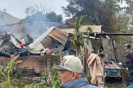 Phát hiện 3 người tử vong trong căn nhà tạm bốc cháy ở Hải Phòng