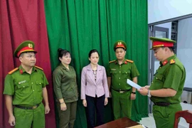 Tạm giữ hình sự chủ cơ sở nha khoa Tuyết Chinh hành hung khách hàng