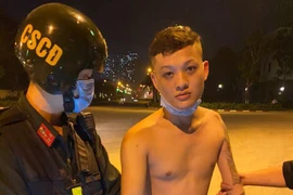 Nghi vấn từ chiếc xe taxi di chuyển trong đêm