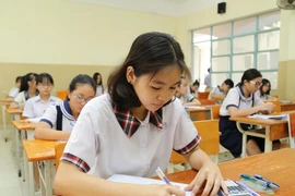 Đề thi Ngữ văn vào lớp 10 tại Hà Nội năm 2023: Dự kiến phổ điểm trung bình từ 7.0 - 8.0 điểm