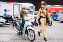 Một ngày phát hiện 903 trường hợp vi phạm Luật GTĐB