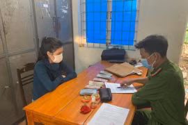 Thiếu tiền tiêu xài, con gái trộm của bố mẹ 450 triệu đồng