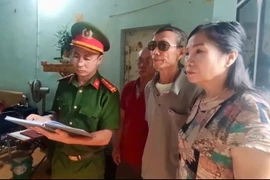 Khám xét nhà đối tượng liên quan hoạt động kêu gọi từ thiện không minh bạch 