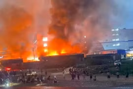 Cháy lớn tại khu công nghiệp, một người tử vong