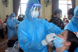 Thái Nguyên: Tạm đình chỉ công tác Chủ tịch UBND xã để xảy ra ca lây nhiễm Covid-19 trong cộng đồng