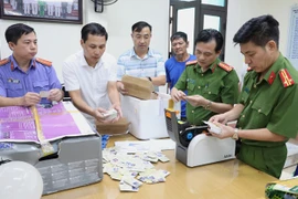 Triệt phá đường dây làm giả bằng cấp, giấy tờ, thu lợi bất chính hơn 40 tỷ đồng 