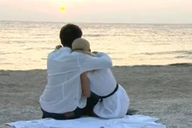 Tình yêu vượt lên trên sắc tộc, tôn giáo