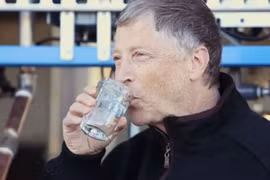 Biến chất thải của người thành nước tinh khiết và điện năng