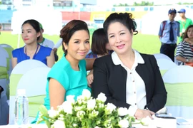 Thử thách giặt sạch cùng phụ nữ hiện đại Ariel