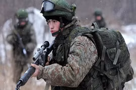 Quân đội Nga chuẩn bị tiếp nhận 80.000 bộ quân phục "người lính tương lai"