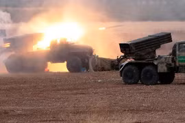 Syria triển khai chiến dịch lớn đánh IS, giải phóng ngoại ô Damascus