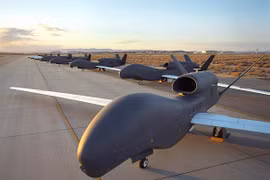 Hàn Quốc bắt đầu chế tạo phụ tùng cho UAV Global Hawk 