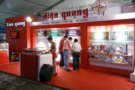 Gia đình Thứ trưởng Bộ Công Thương sở hữu tài sản lớn: Cần làm rõ việc thâu tóm cổ phần tại Công ty Điện Quang 