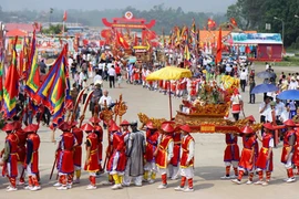 Không địa phương nào lên chúc Tết Văn phòng Chính phủ