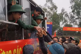 Thanh niên ưu tú Thủ đô sẵn sàng lên đường nhập ngũ