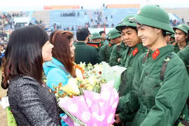 Bất kỳ ai khoác lên mình màu xanh áo lính đều tự hào