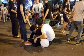 Bóng cười và hệ lụy không thể xem thường (2): Đã có chế tài, nên xử lý nghiêm