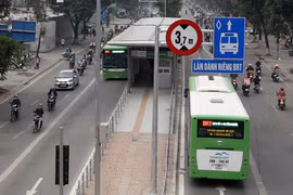 Tuần đầu bán vé, buýt nhanh vận chuyển hơn 100.000 lượt khách 