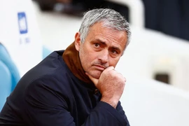 Lộ thời điểm Mourinho tiếp quản băng ghế huấn luyện của M.U