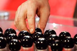 Bốc thăm vòng 6 FA Cup: Chelsea đụng Everton