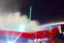 Quảng Ngãi: Cháy rụi tàu cá đang neo đậu trong cảng