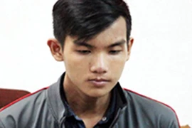 Audio 26-2-2017: Lĩnh án vì dùng điện thoại quay lén nhiều nữ sinh trong phòng tắm