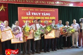 36 bà mẹ Việt Nam Anh hùng được truy tặng trong cùng một ngày