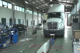 Vì sao hàng nghìn xe ô tô bị dừng đăng kiểm?