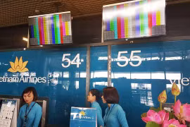 Màn hình sân bay Nội Bài gặp lỗi kỹ thuật