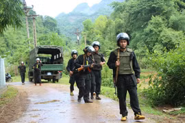 Cận cảnh truy lùng kẻ bắn bị thương Phó Công an phường ở Sơn La