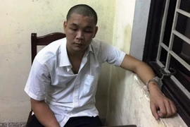 Nghỉ ở khách sạn, bị kẻ gian lẻn vào "nẫng" gần 1 tỷ đồng