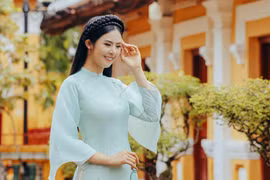 Hoa hậu Ngọc Hân lập nhóm "Yêu áo dài" trên mạng xã hội