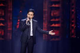 Lý do khiến ca sĩ Mạnh Quỳnh hiếm hoi đăng đàn bức xúc