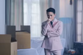 Phan Mạnh Quỳnh ra ca khúc mới nói về chuyện tình yêu "nửa vời"